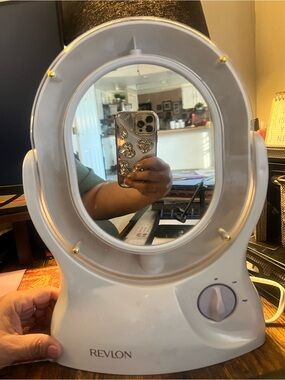 Revlon White Lighted Oval Makeup Mirror